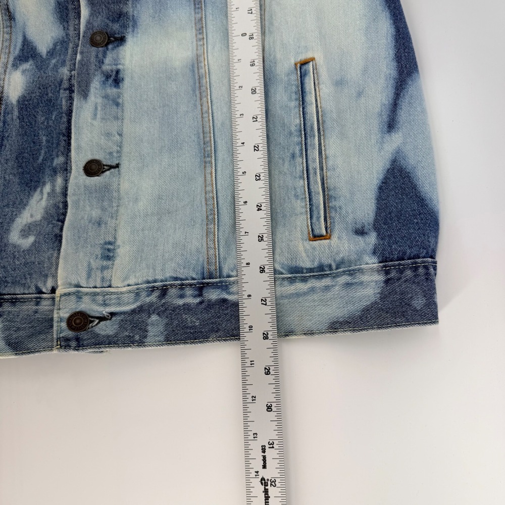 Levis 72334 Trucker Jacket Bleach Wash NVR ALN Graphic Denim XXL Blue Pink 2016 - Picture 6 of 8